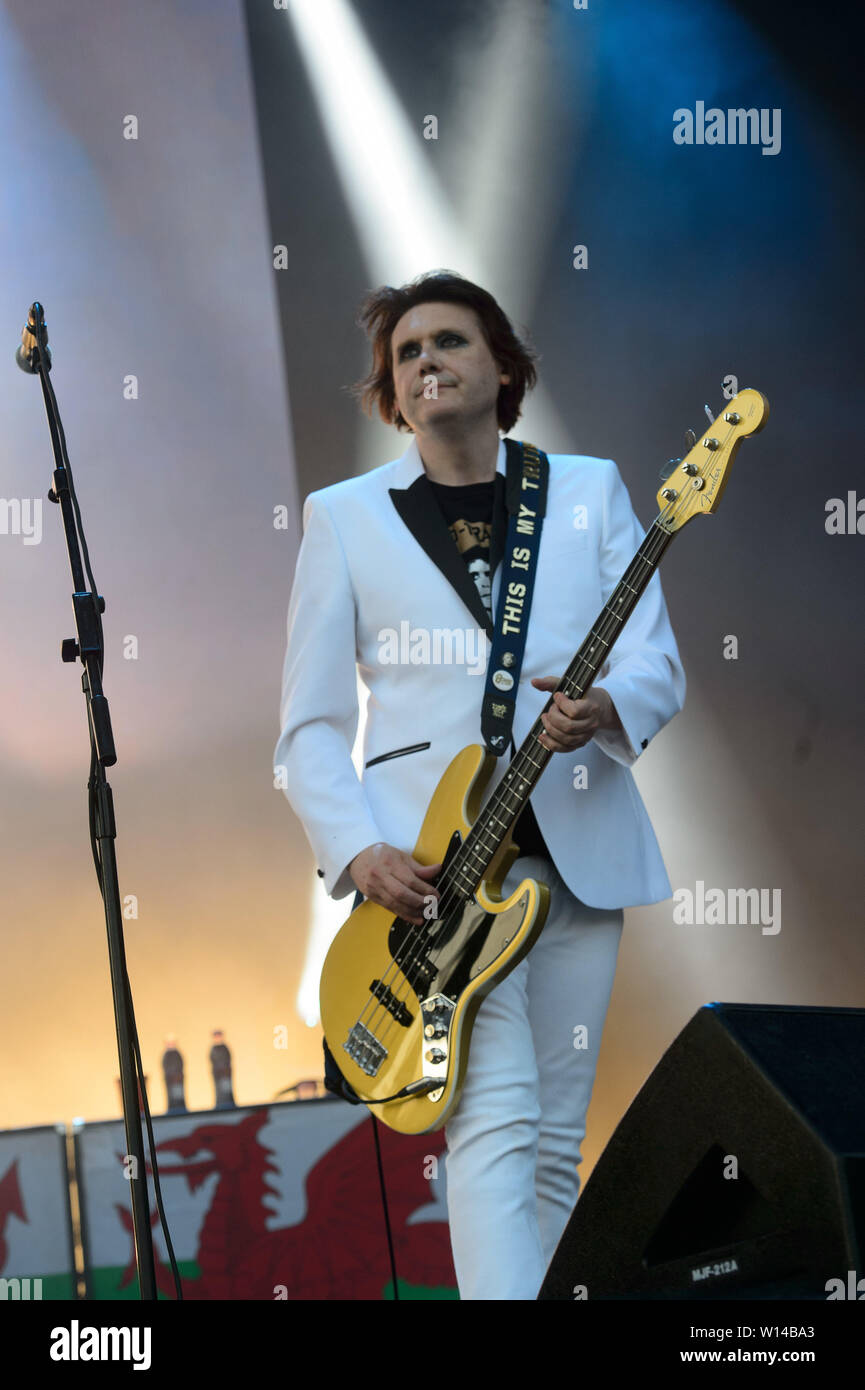 29.06.19 Nicky filo della manic street predicatori suona presso il Castello di Cardiff Foto Stock