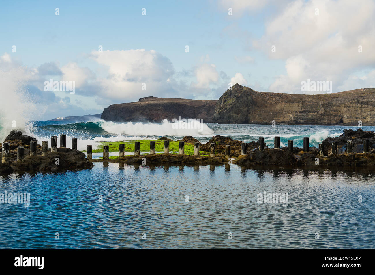 Piscina naturale all'Oceano Atlantico a Gran Canaria Foto Stock
