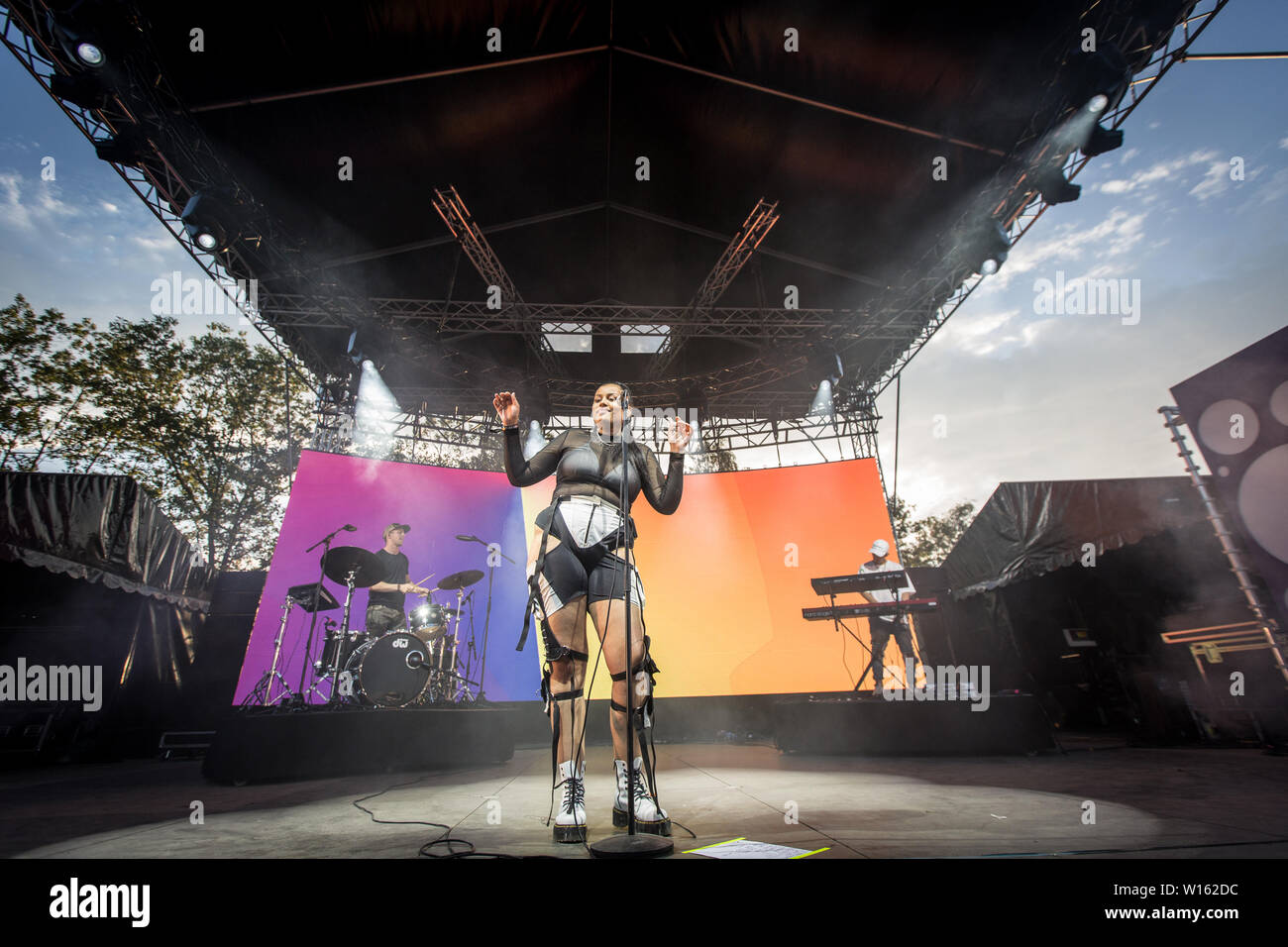 Roskilde, Danimarca. Il 30 giugno, 2019. Il cantante norvegese Lil Halima esegue un concerto dal vivo durante il danese music festival Roskilde Festival 2019. (Photo credit: Gonzales foto/Alamy Live News Foto Stock