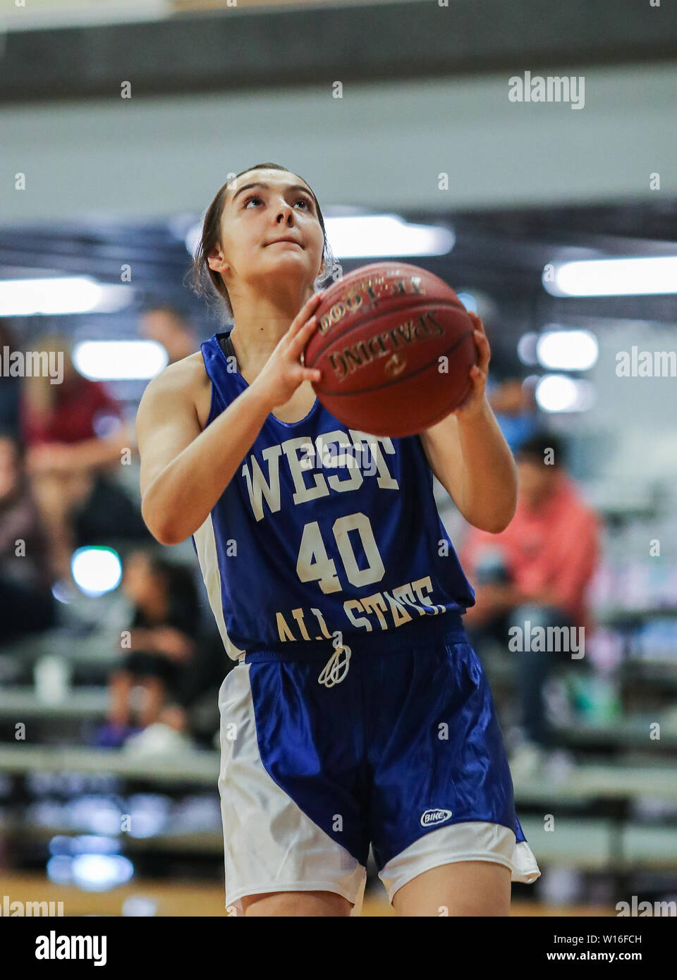 Azione di basket presso il Washington State 2A e 3A TUTTE LE Star Game in Liberty Lago, Washington. Foto Stock