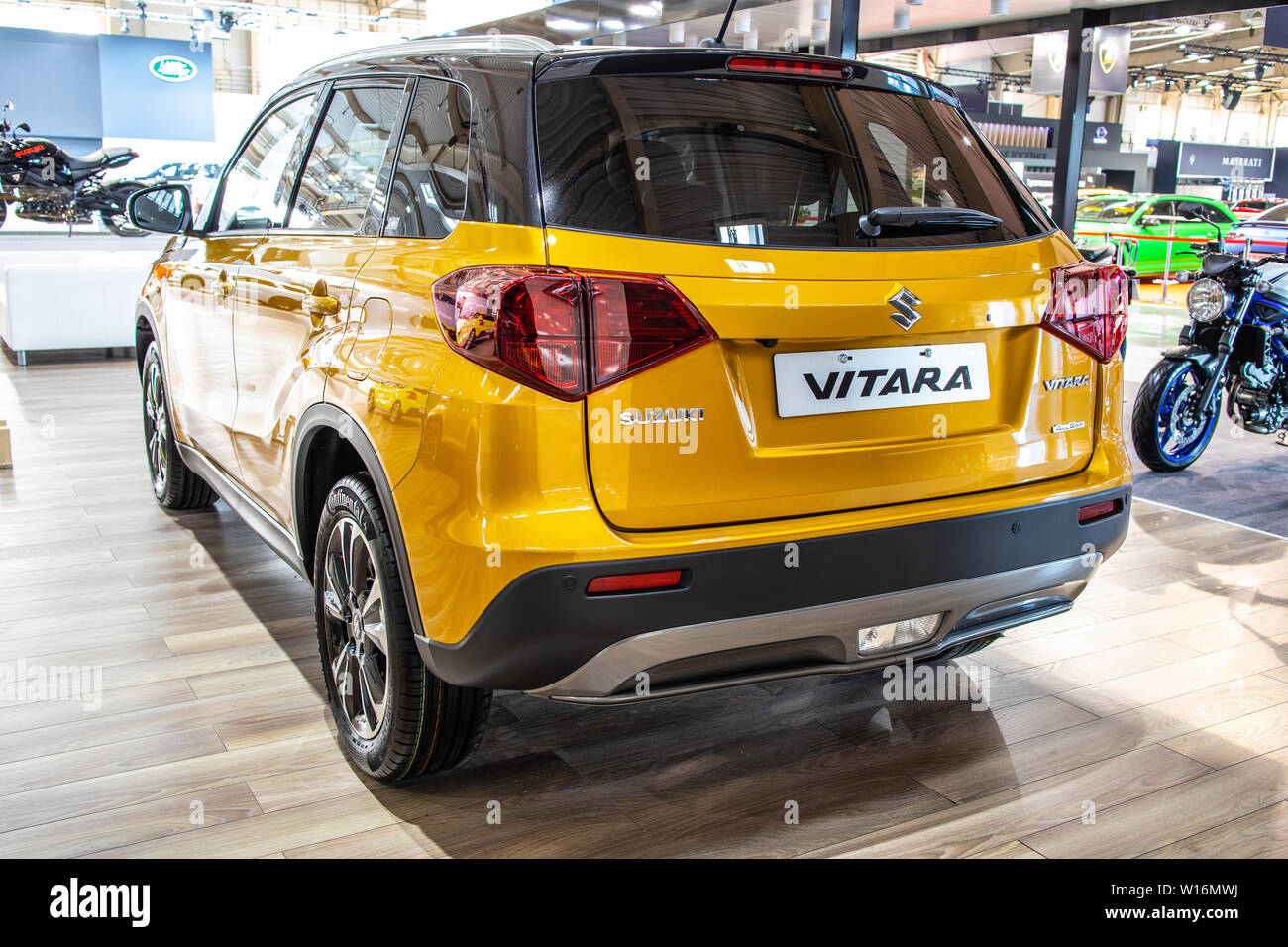 Poznan, Polonia, Marzo 2019 Suzuki Vitara quarta generazione lifting, Poznan International Motor Show, crossover compatto vettura prodotta dal giapponese Suzuki Foto Stock