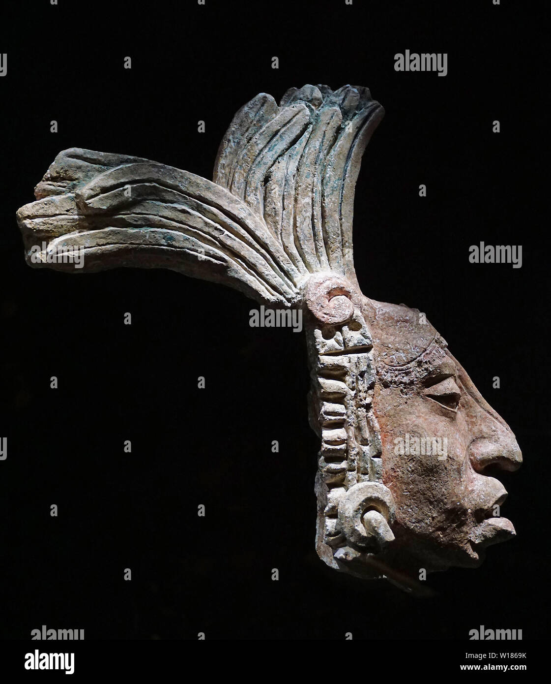 Maya Head.Olmec culture.Messico 1200-400 a.C. deformazione cranica artificiale. Foto Stock