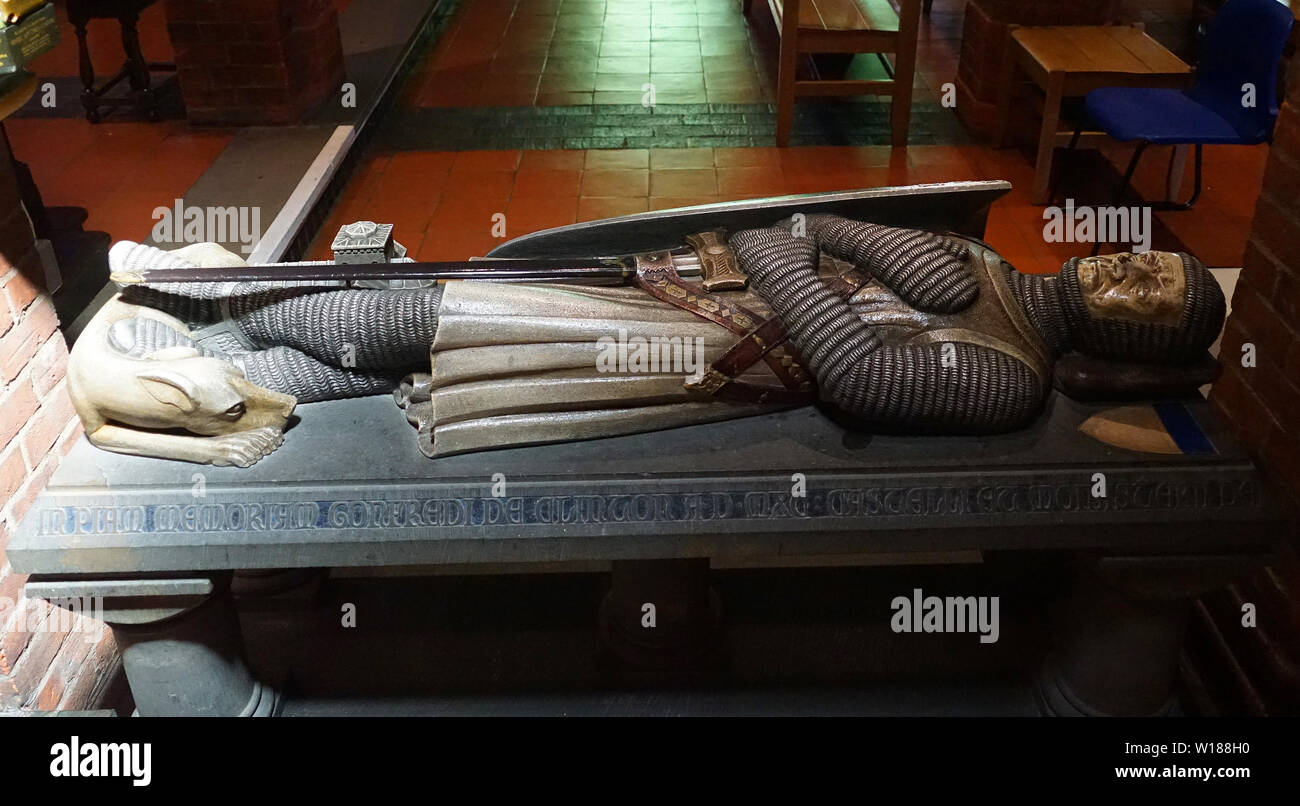 Effigie di un cavaliere al santuario anglicano Walsingham Foto Stock