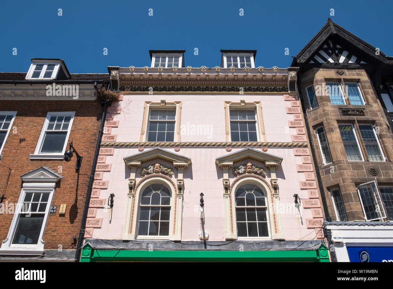 Ornati in particolare decorativo del vecchio edificio in Pride Hill, Shrewsbury, Shropshire, Regno Unito Foto Stock