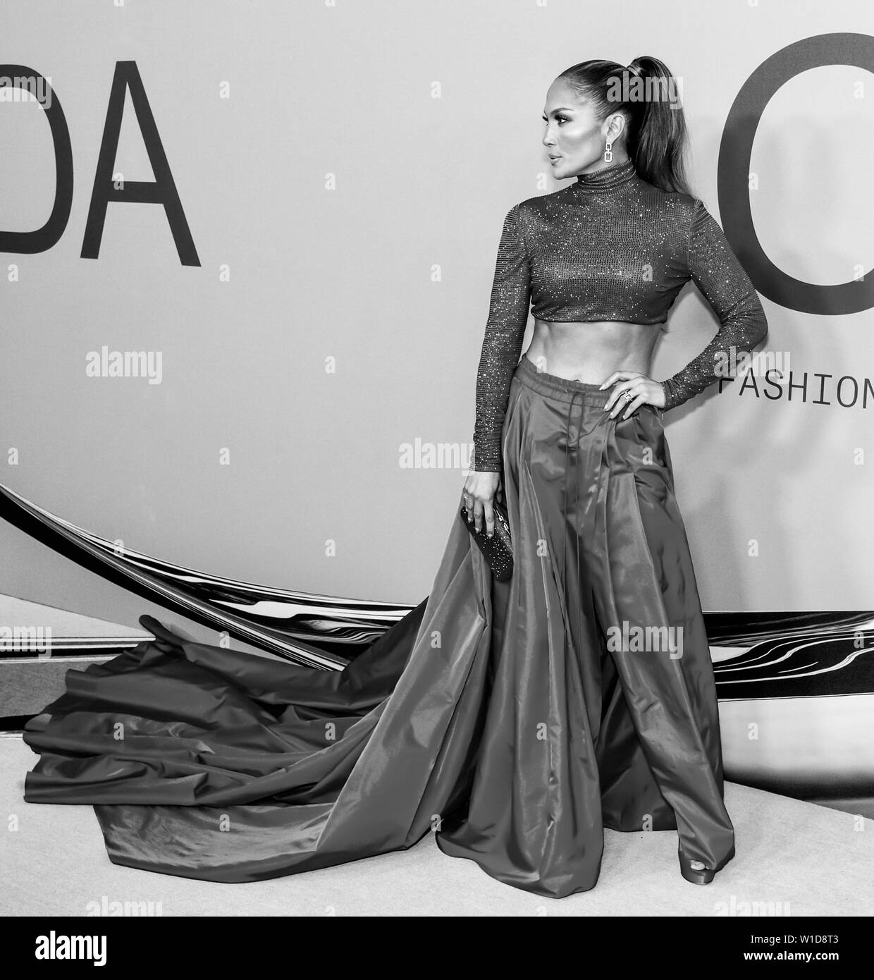 New York, NY - Giugno 03, 2019: Jennifer Lopez assiste 2019 CFDA Fashion Awards al Brooklyn Museum Foto Stock
