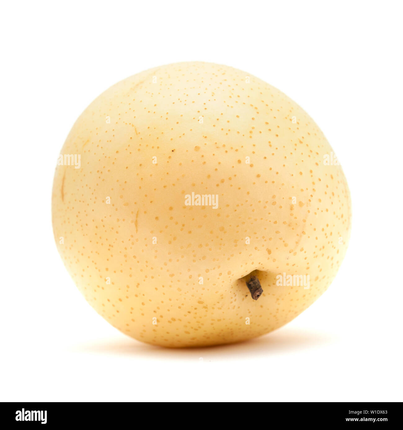 Luce giallo asian pera frutto isolato su sfondo bianco Foto Stock