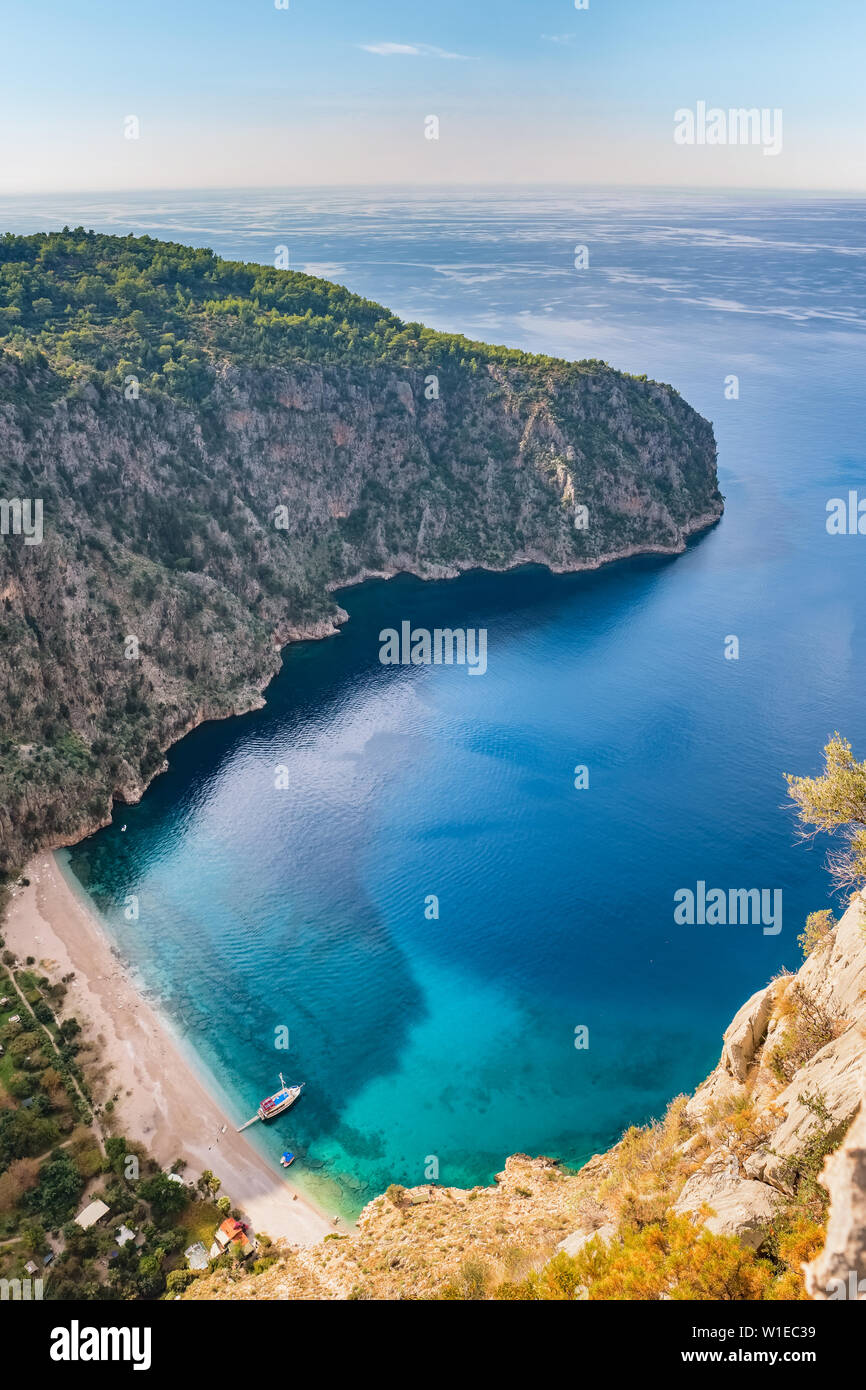 La Valle delle Farfalle o Kelebekler Vadisi vicino alla città di Oludeniz e Fethiye Foto Stock