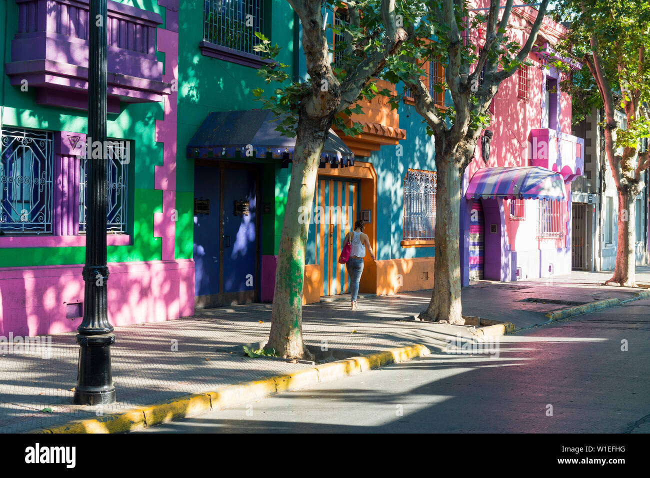 Colorate strade di Bellavista, Santiago del Cile, Sud America Foto Stock
