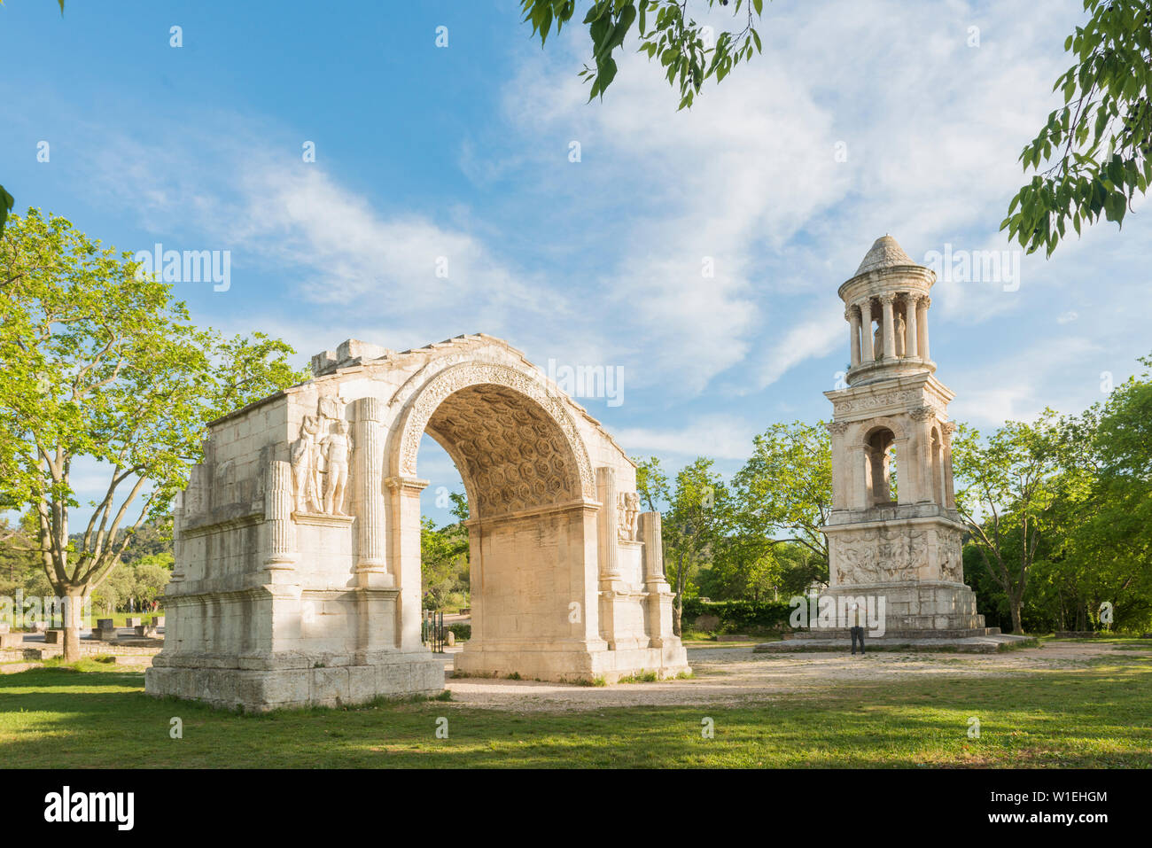 Arco Trionfale di Glanum e Mausoleo del Julii, Saint-Remy-de-Provence, Bouches du Rhone, Provenza, Provence-Alpes-Côte d'Azur, in Francia, in Europa Foto Stock