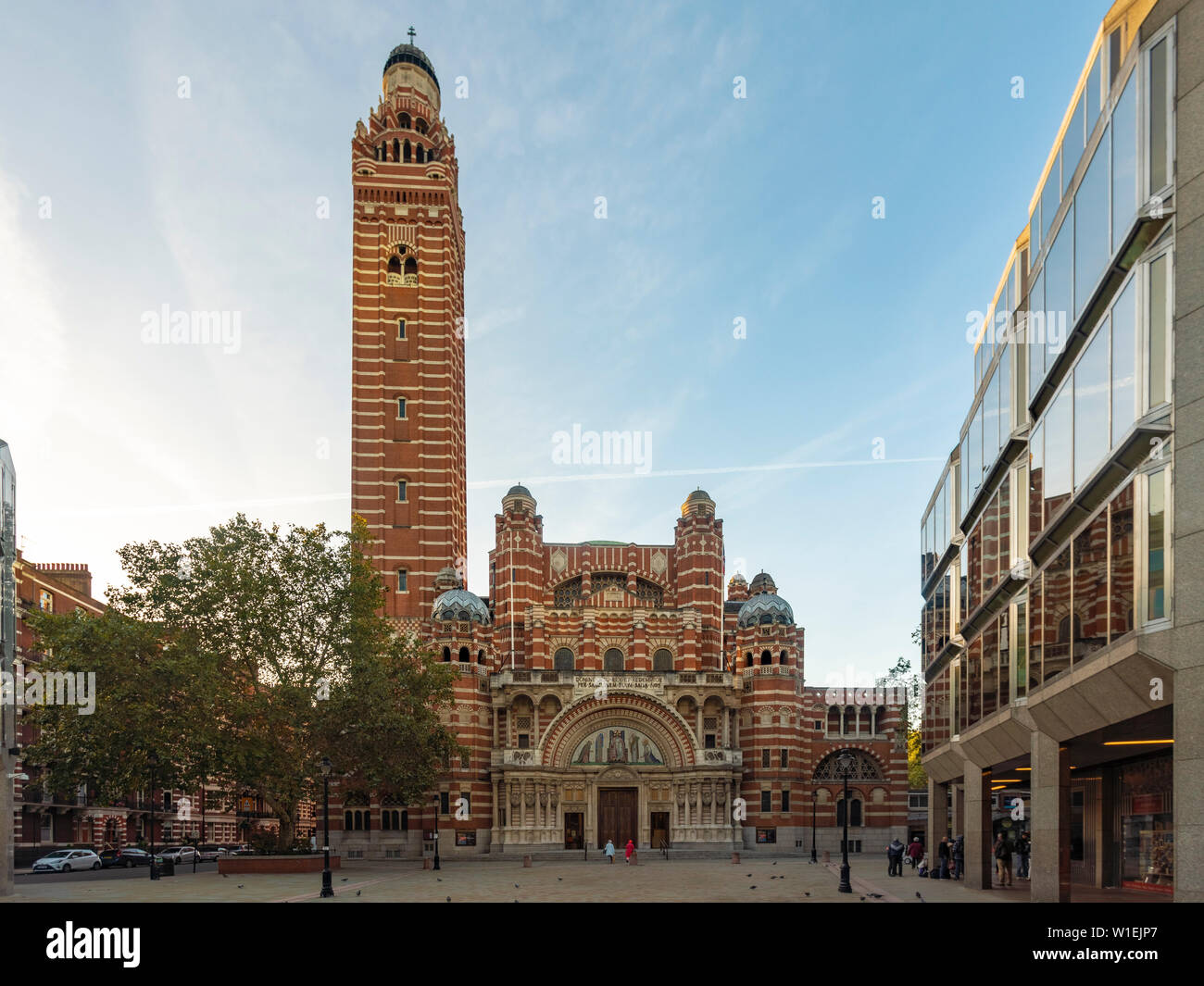 Cattedrale di Westminster a Piazza Duomo, Victoria Street, Westminster, London, England, Regno Unito, Europa Foto Stock