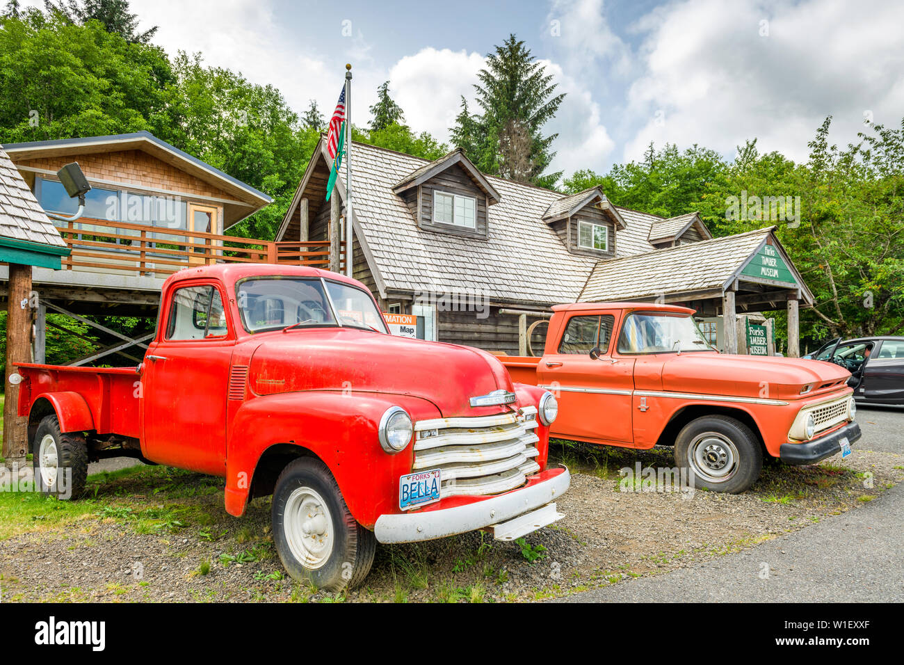 Forche, WASHINGTON - Giugno 27, 2018: il camion rosso dal crepuscolo serie. La città è stata l'impostazione per il film. Foto Stock
