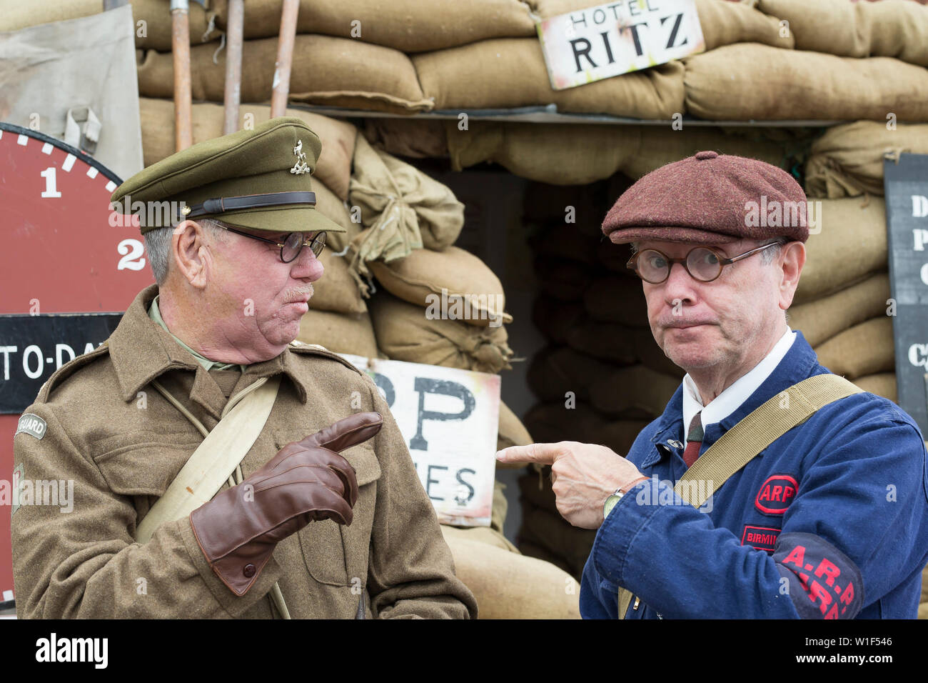 Kidderminster, Regno Unito. 29 giugno 2019. Severn Valley Railways 'Start to the 1940's' si avvia in modo favoloso questo fine settimana estivo con re-enactor in costume che svolgono la loro parte nel fornire un'autentica ricreazione della Gran Bretagna in tempo di guerra. Credito: Lee Hudson Foto Stock