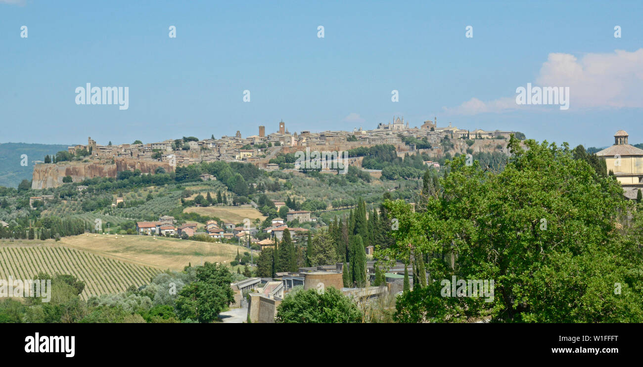 La suggestiva città collinare di Orvieto, Umbria, Italia Foto Stock