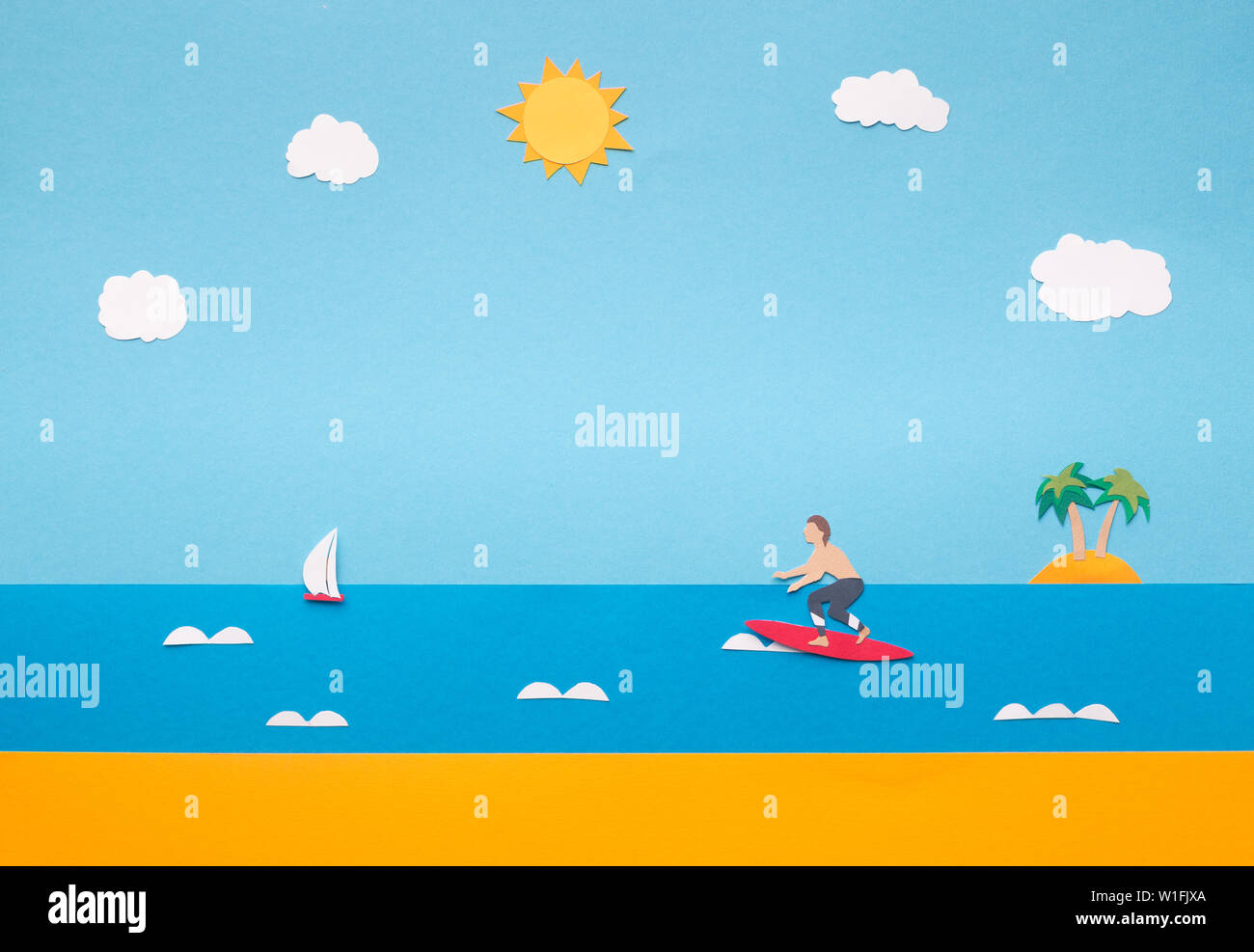 Carta da parati creativo con il surfer in oceano onde sotto il sole Foto Stock