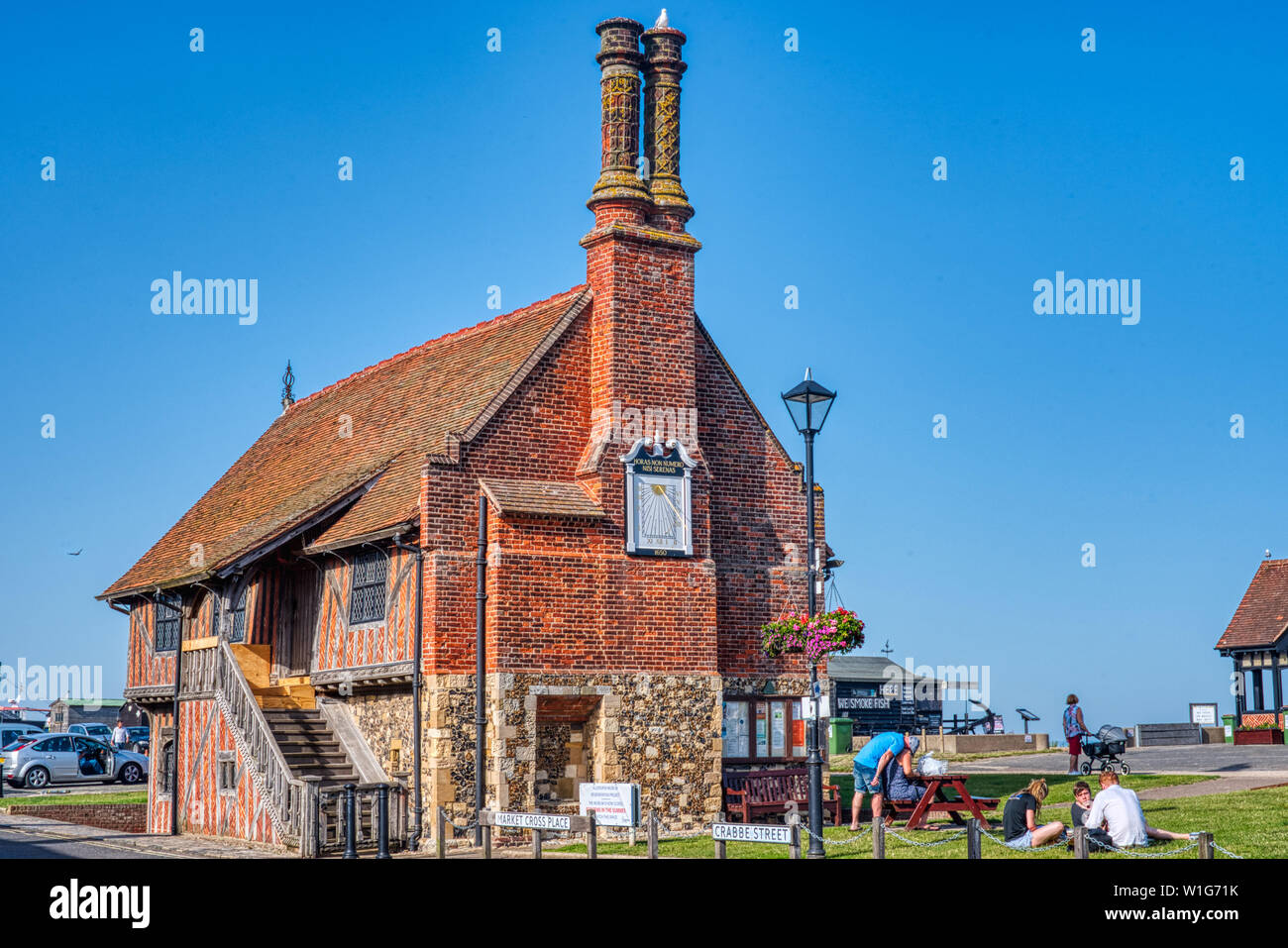 Sala controverso, un Tudor edificio pubblico, sulla costa est a Aldeburgh, Suffolk, Regno Unito Foto Stock