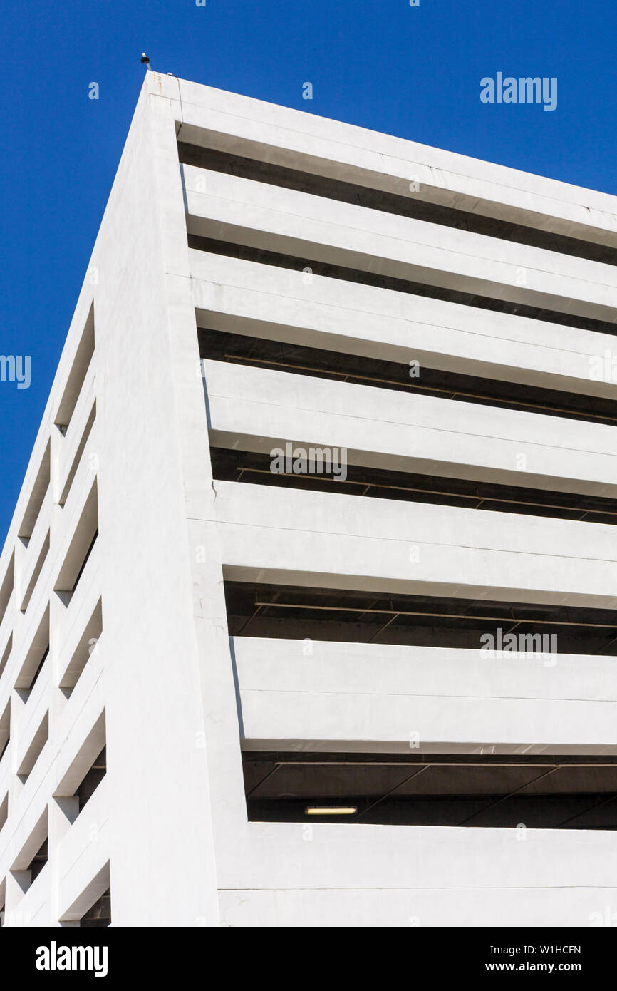 Miami Florida, Jackson Memorial Hospital, assistenza sanitaria, struttura medica, parcheggio, edificio, cemento, architettura non descritta, multi piano, utilitarista, design, Foto Stock