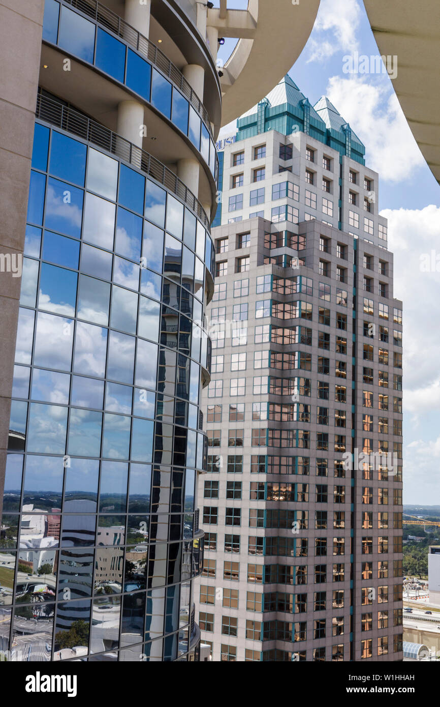 Orlando Florida,Downtown Historic District,edificio,immobiliare commerciale,grattacieli grattacieli edifici edificio SunTrust Center,skyline Foto Stock