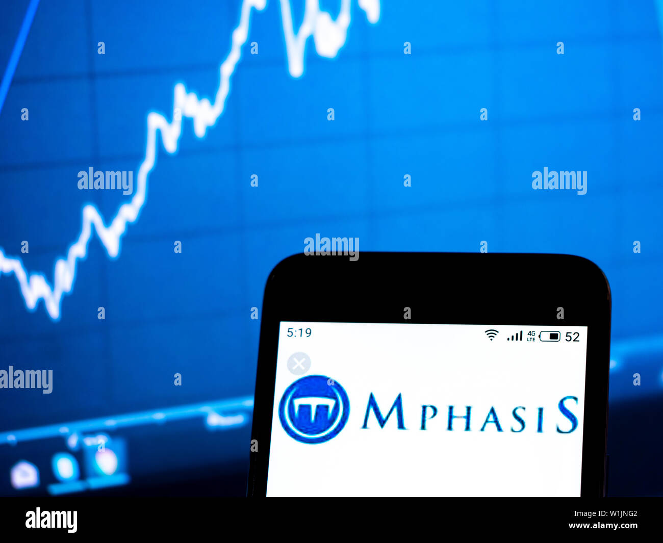 In questa foto illustrazione il logo Mphasis è visto visualizzata su uno smartphone Foto Stock