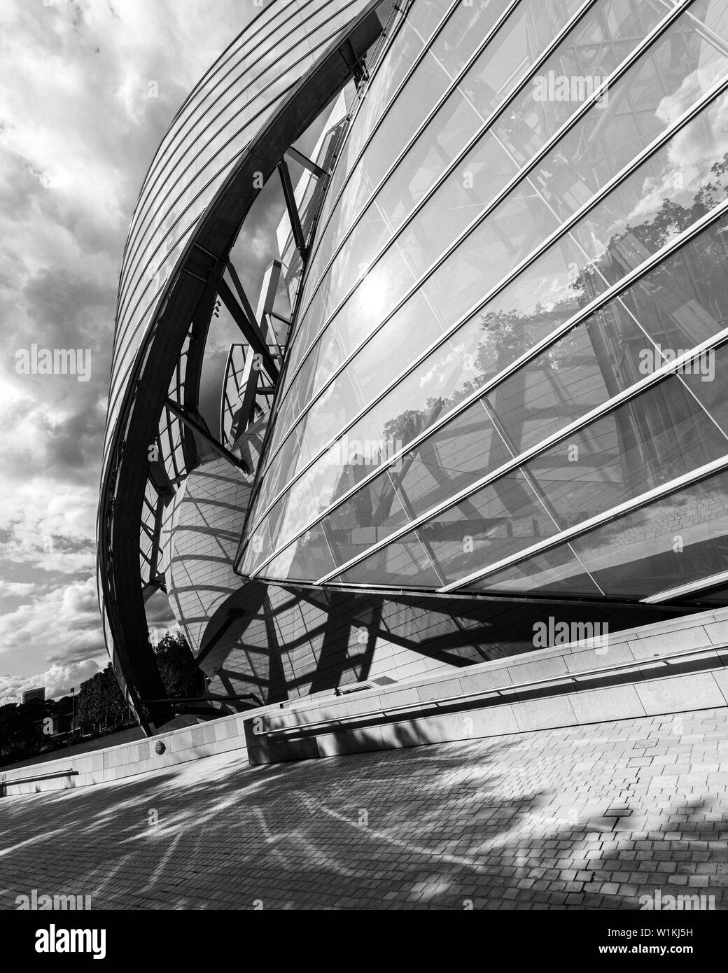 Breve viaggio a Parigi attraverso un bianco e nero lente Foto Stock