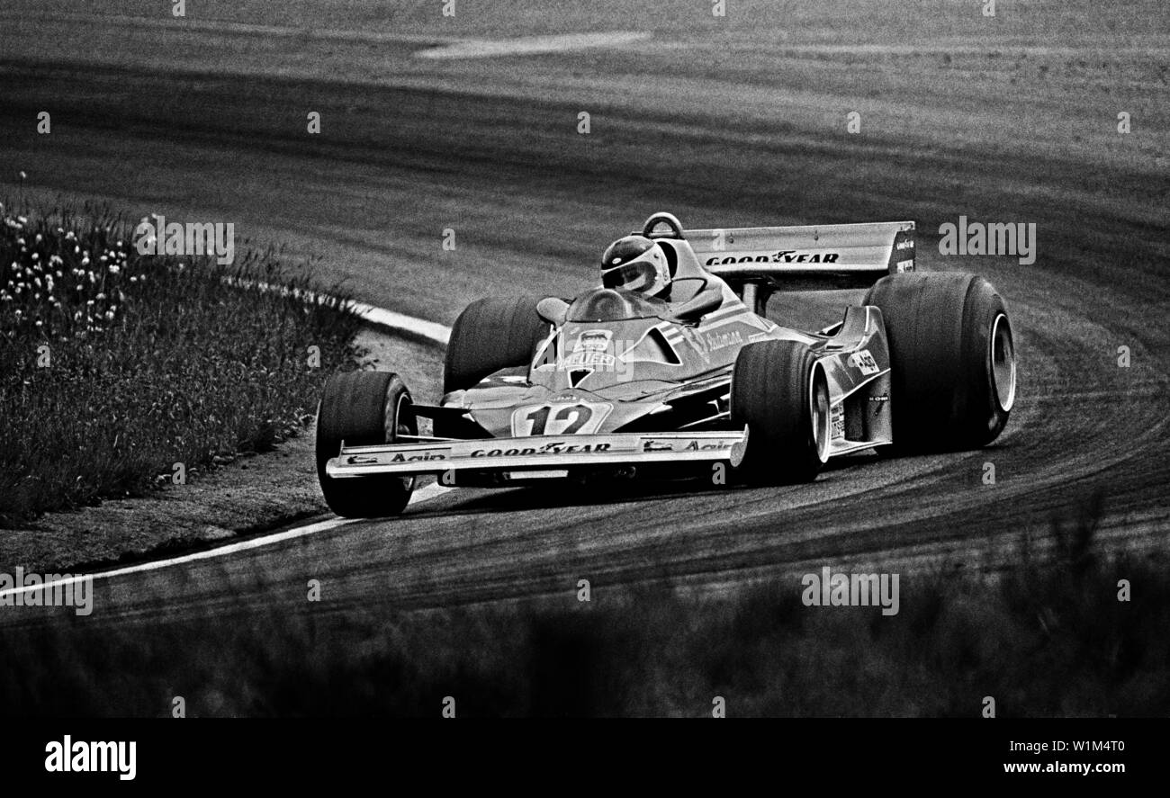 Carlos Reutemann ,argentino driver di Formula Uno nella sua Ferrari Foto Stock