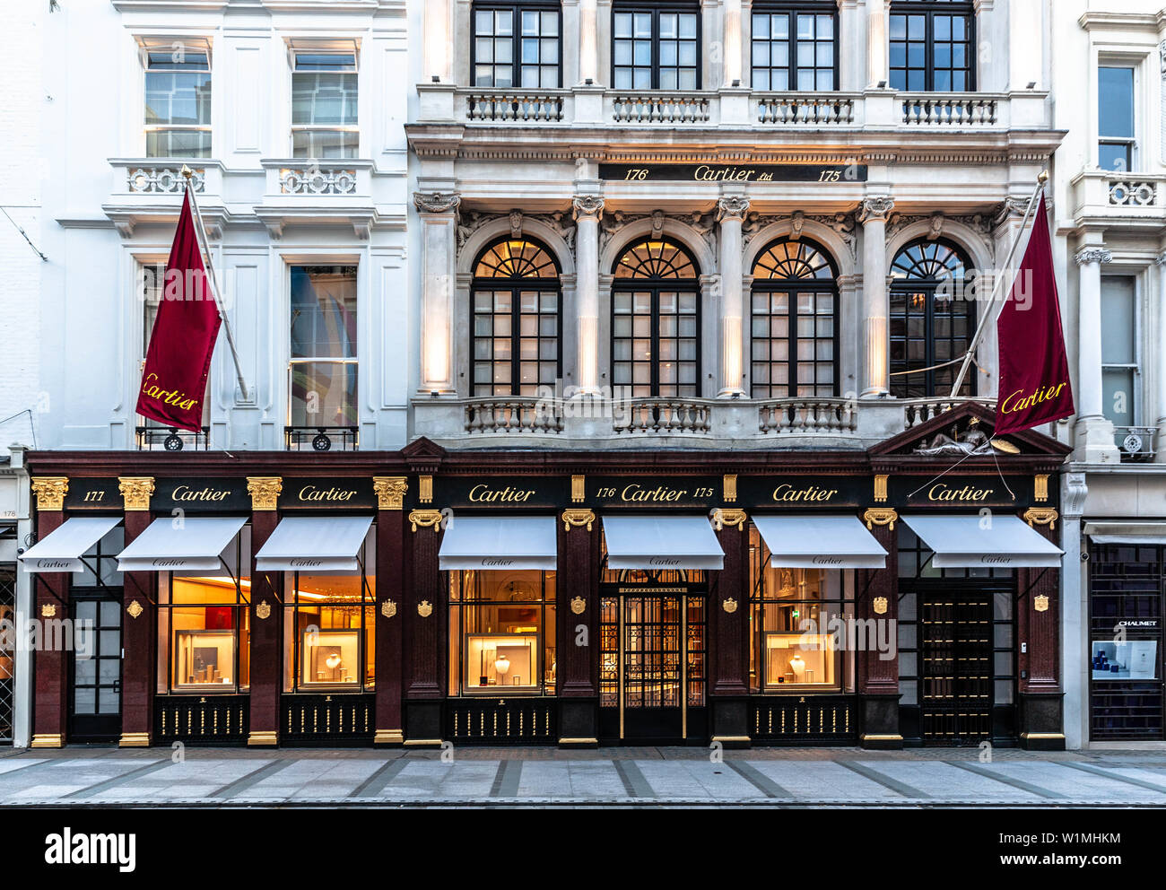 Boutique Cartier a 175-177 New Bond Street, Mayfair, London W1S 4RN, Inghilterra, Regno Unito. Foto Stock