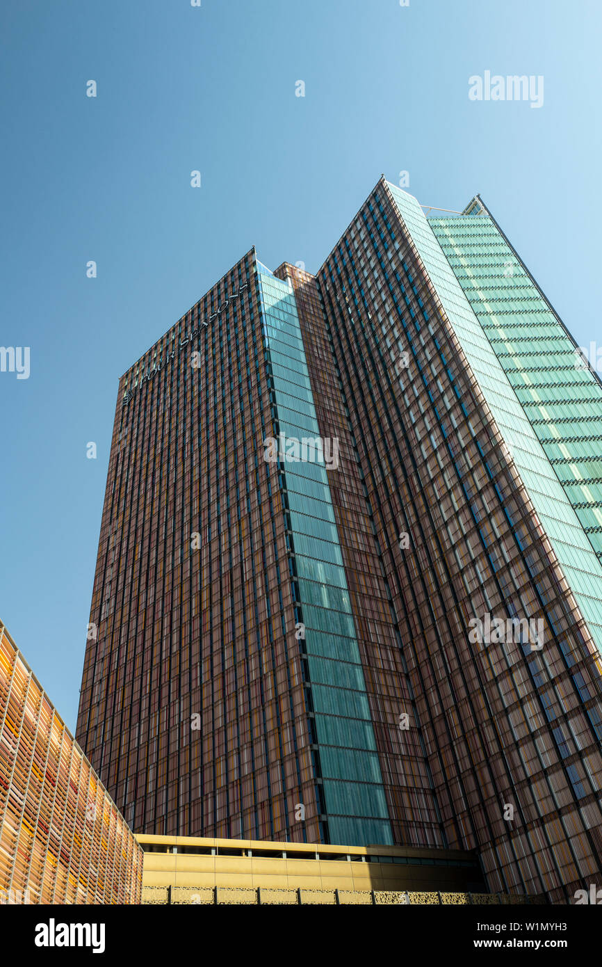 Luxury Four Seasons hotel 5 stelle sull'isola Maryah, Abu Dhabi, Emirati arabi uniti Foto Stock