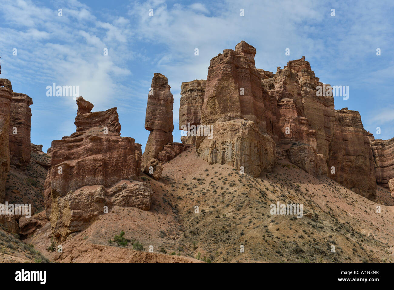 Formazioni di arenaria a Sharyn Canyon, Valle di castelli, Sharyn parco nazionale, regione di Almaty, in Kazakistan e in Asia Centrale, Asia Foto Stock