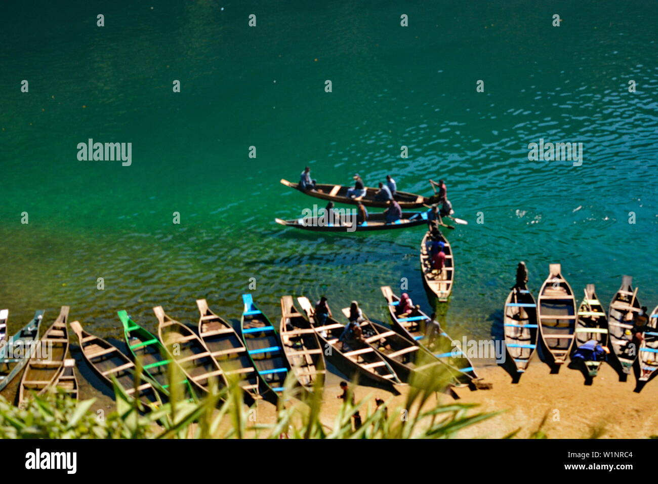 Fiume Dawki, Meghalaya, India, Viaggi, Turismo, India nord-orientale, acque cristalline, fiume Umngot, gite in barca, crociere sul fiume, Avventura, bellezza scenica Foto Stock