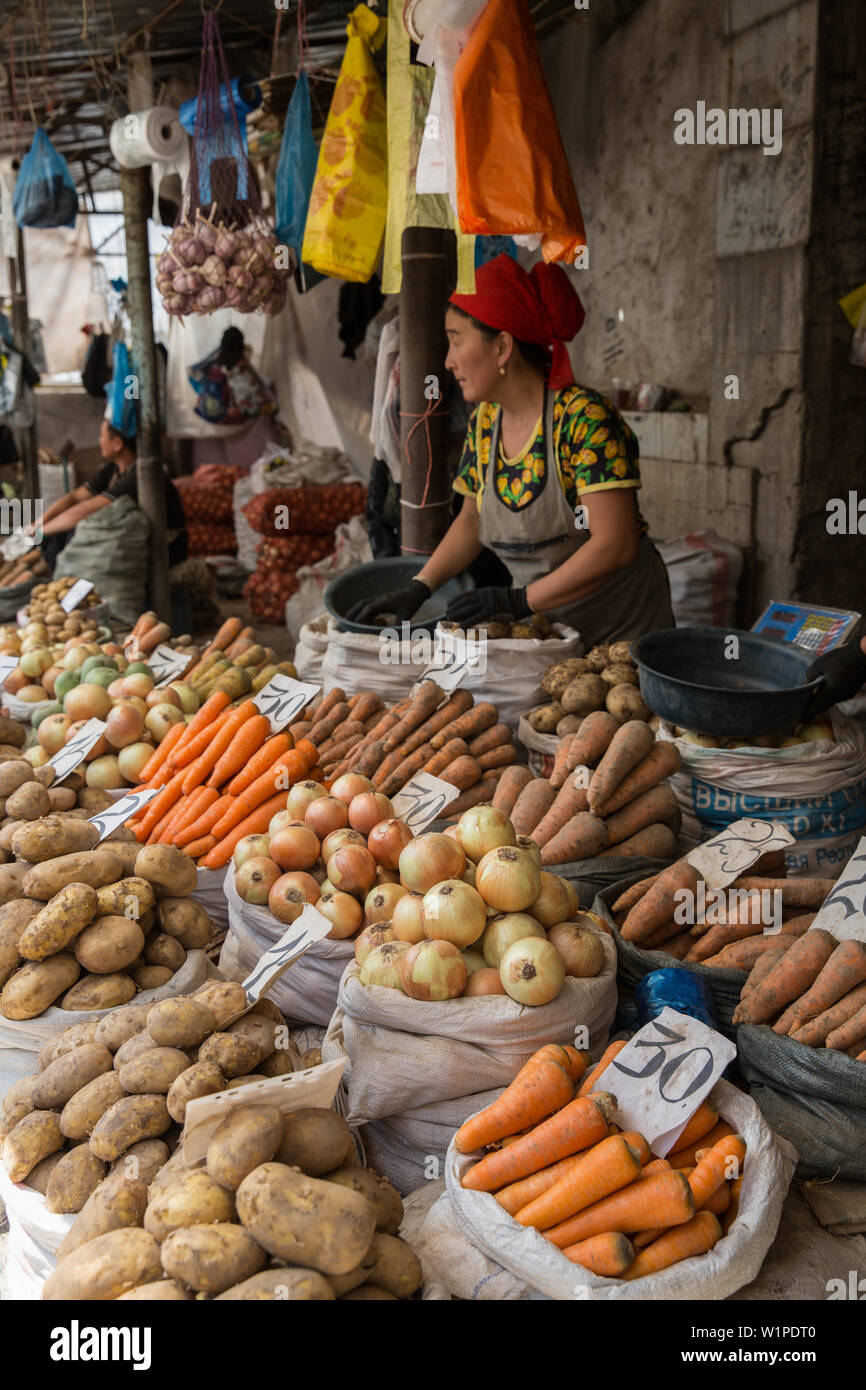 Mercato ssl a Bishkek, Kirghizistan, Asia Foto Stock