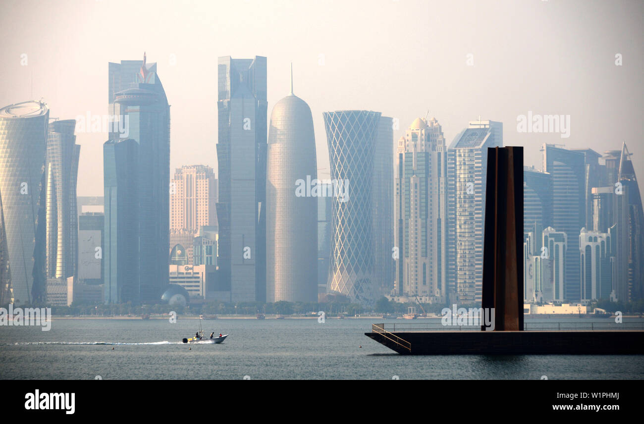 Vista dal Museo di Arte Islamica in Corniche, Doha, Qatar Foto Stock