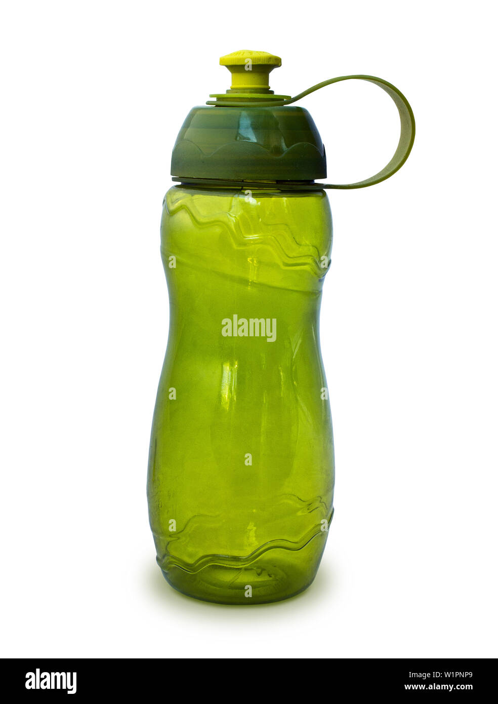 Verde bottiglia d'acqua in plastica isolato su bianco Foto Stock
