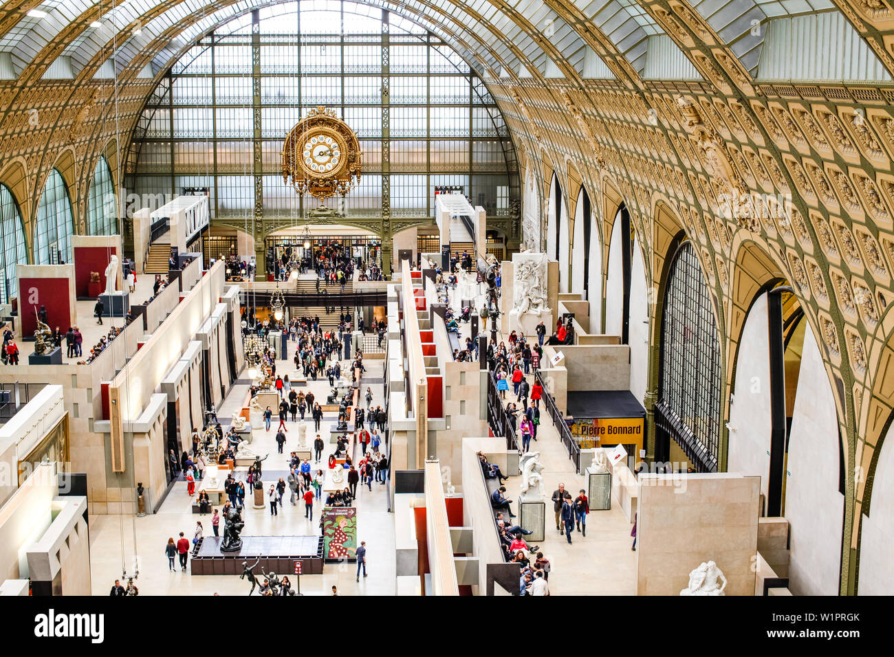 La gente al Museo d' Orsay Parigi, Francia, Europa Foto Stock
