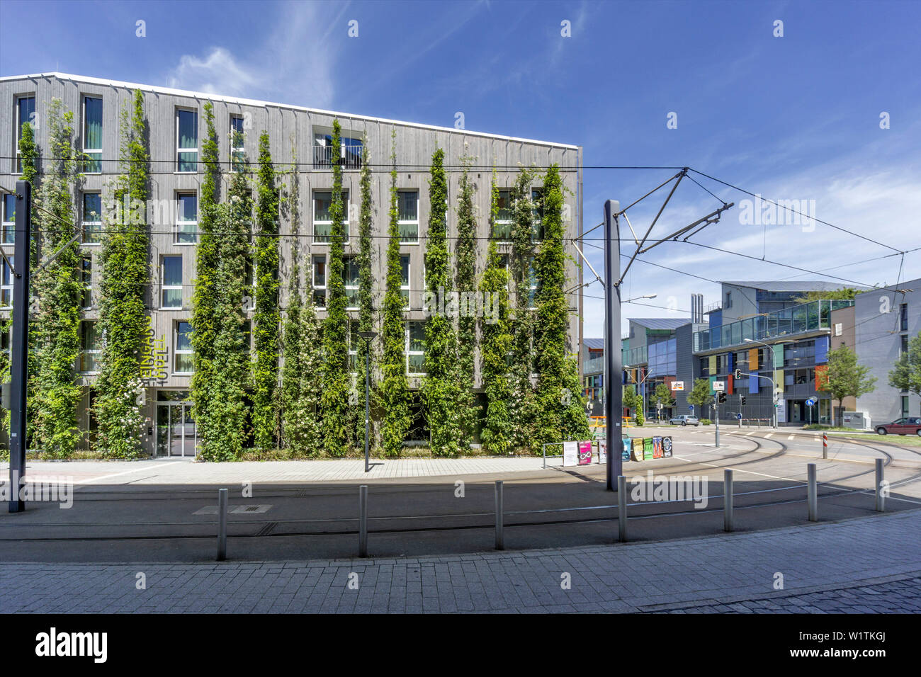 Green Hotel Vauban, Solarsiedlung, Freiburg, Baden-Wuerttemberg, Schwarzwald, foresta nera, Germania Foto Stock