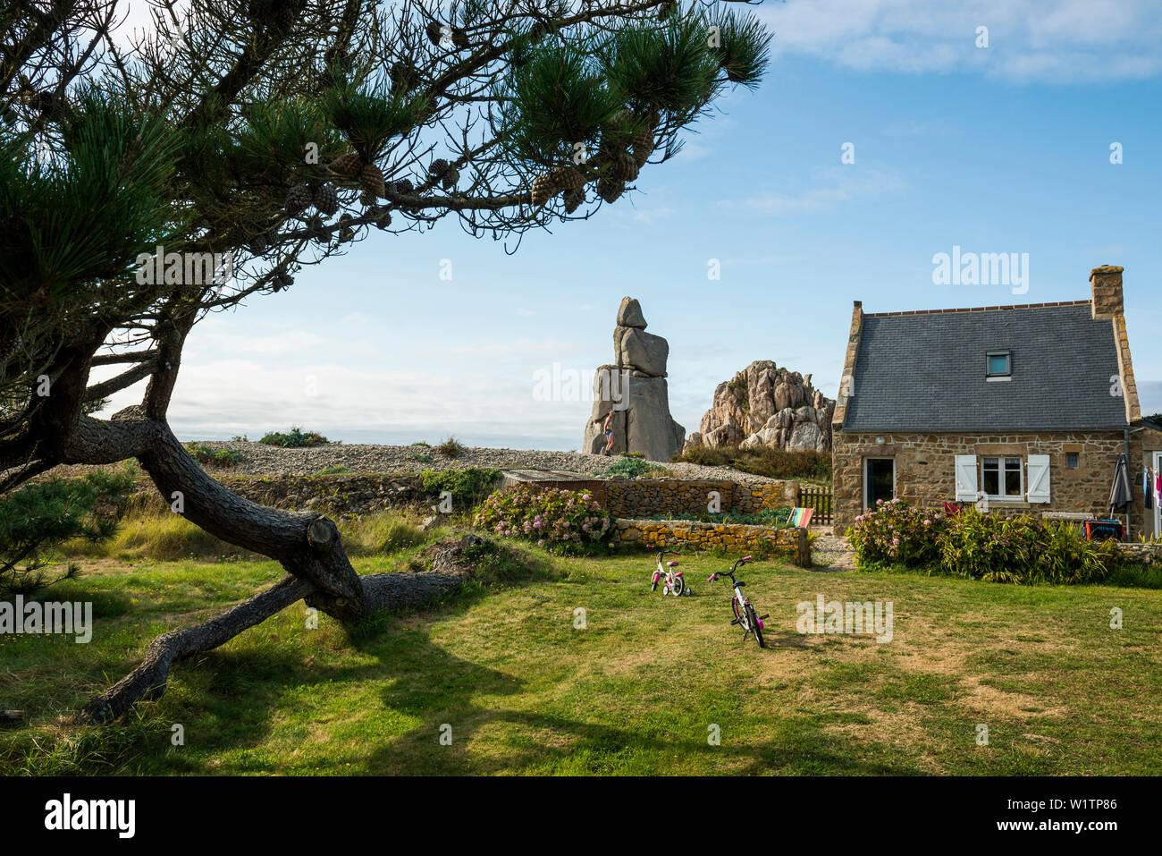 Casa al mare, La Gouffre, Plougrescant, Côte de Granit Rose, Cotes d'Armor Bretagna, Francia Foto Stock