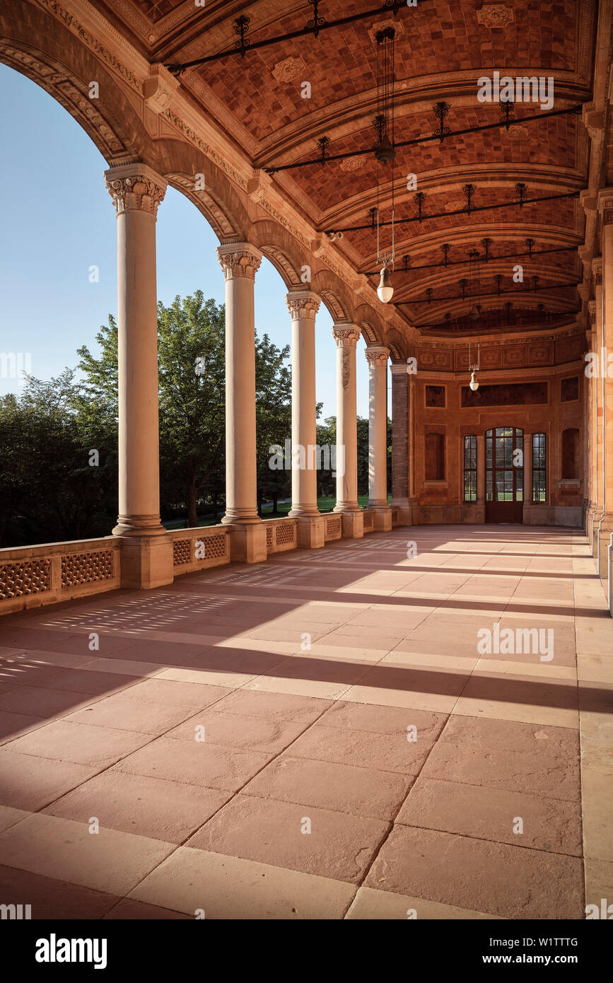 Trinkhalle con le sue colonne corinzie, Baden-Baden, città termale, Baden-Wuerttemberg, Germania Foto Stock