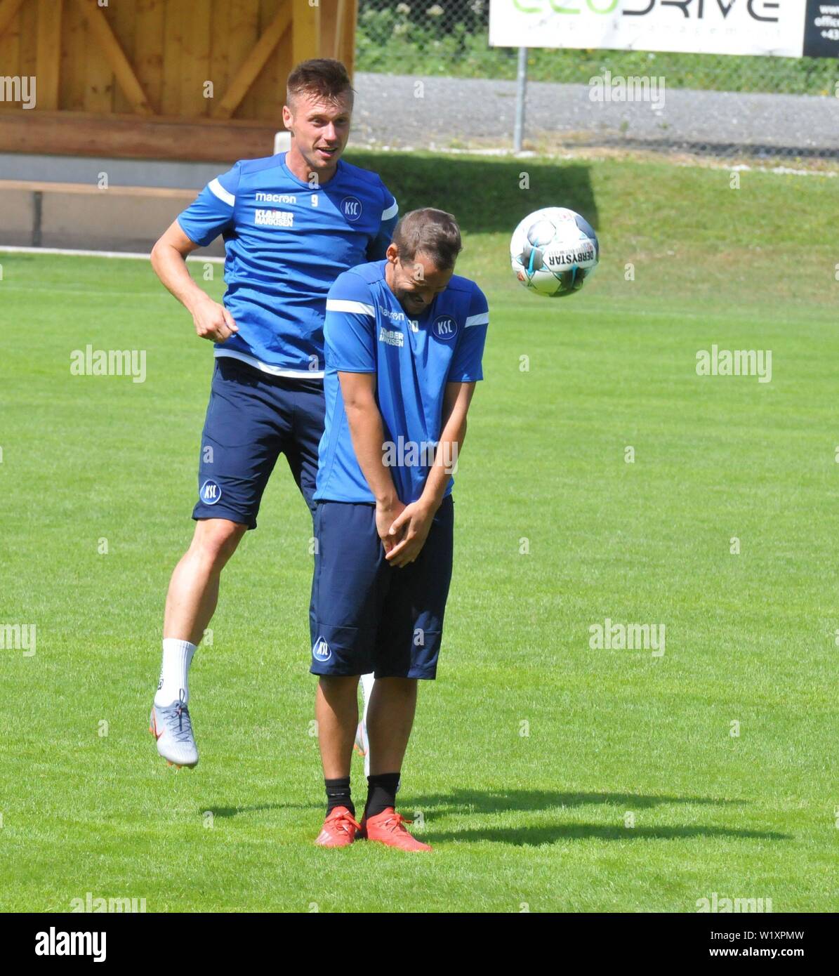 KSC-Formazione in Waidring. Zweitliga-Aufsteiger Karlsruher SC in der Saisonvorbereitung in Österreich am 4. Juli 2019 Seconda Divisione Calcio Club Foto Stock