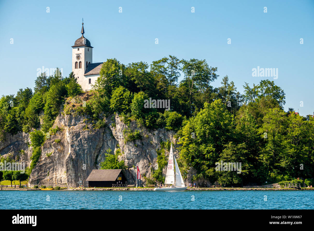 Johannesberg Cappella, Traunkirchen e il lago Traunsee nel Salzkammergut, Austria Foto Stock