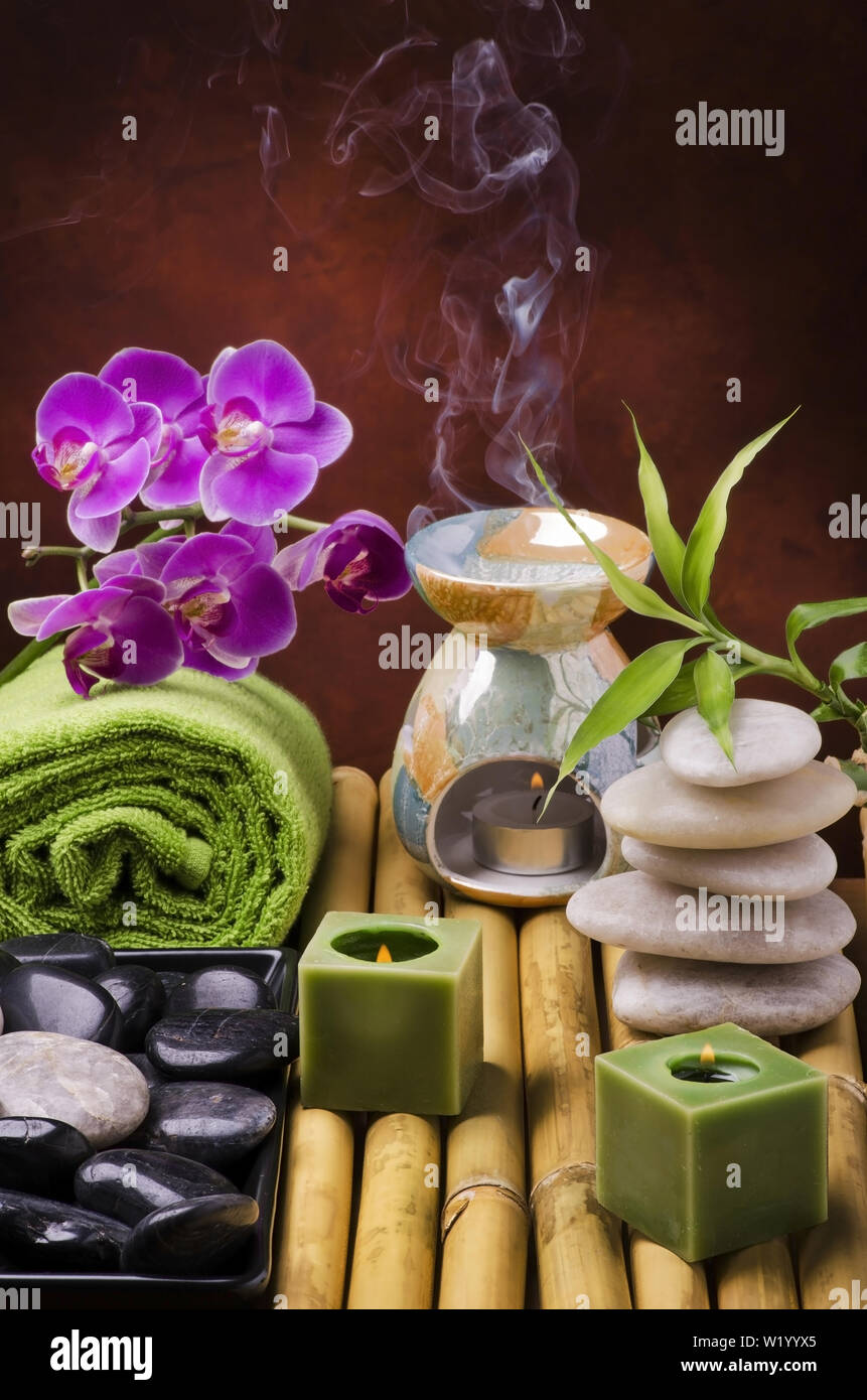 Aromaterapia in Casa: Candele e Oli Essenziali per il Benessere