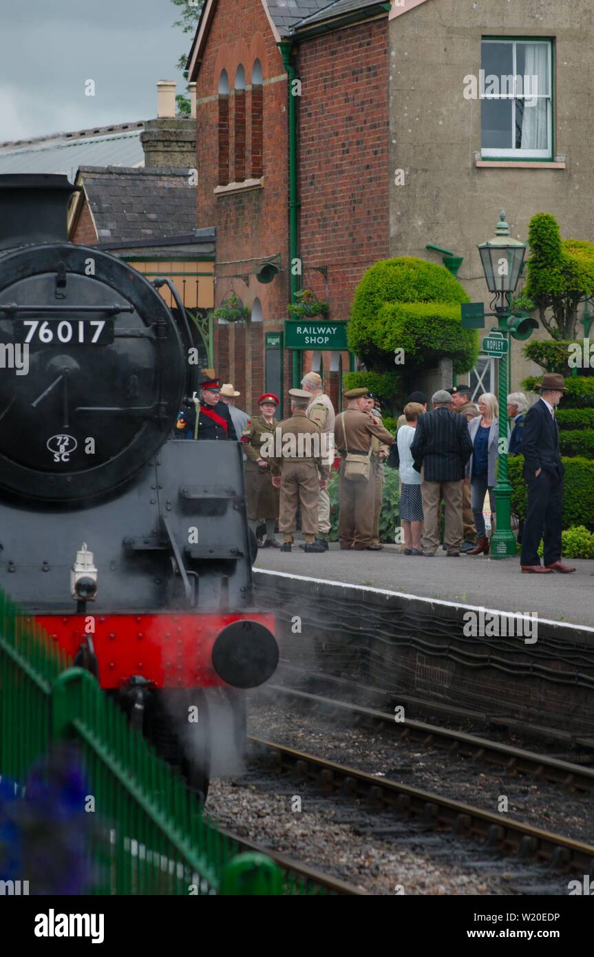 Le immagini scattate al crescione linea durante la "guerra sulla linea' evento in Hampshire. Foto Stock