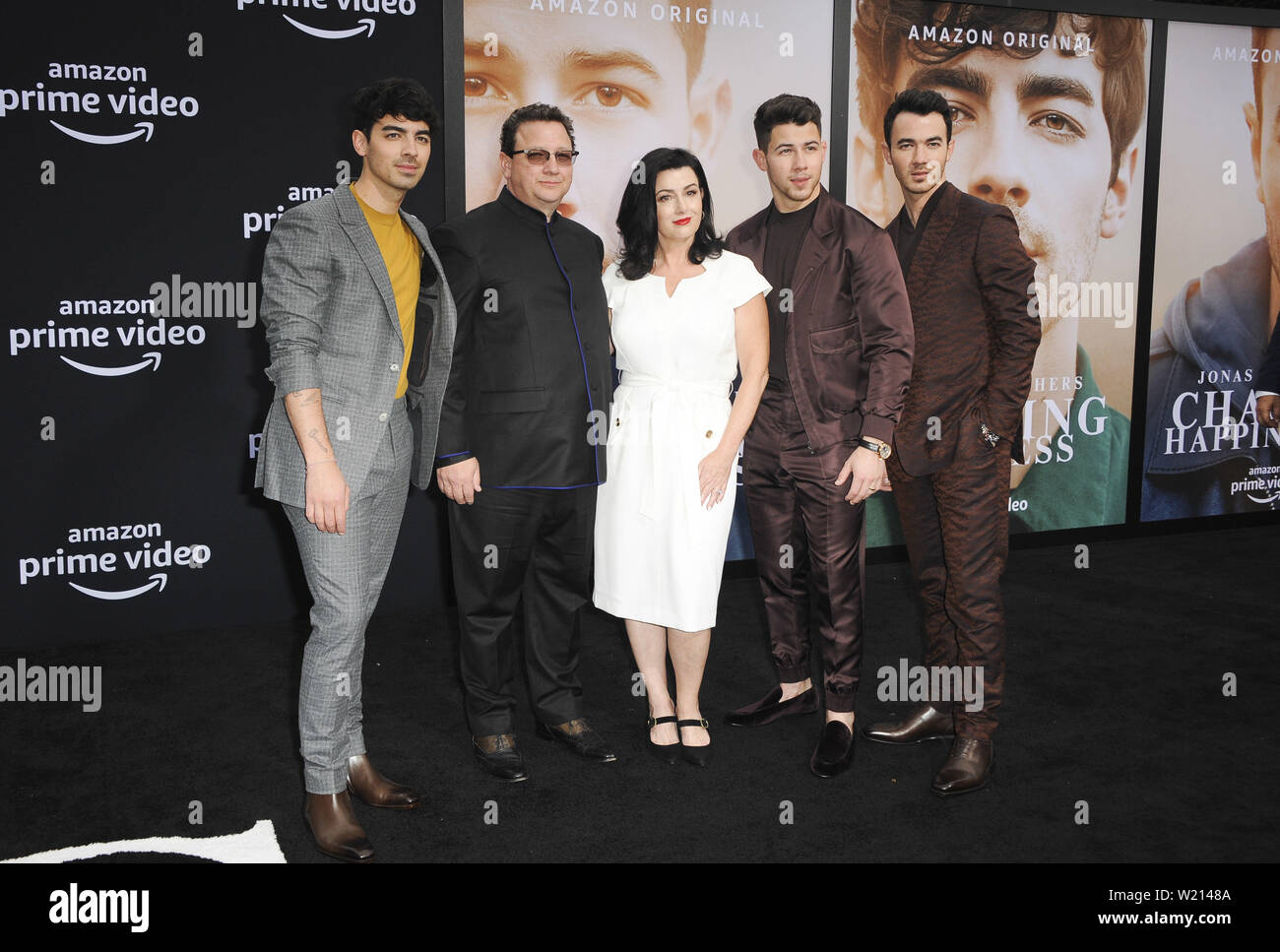 Jonas Brothers a caccia di felicità Premiere con: Kevin Jonas Joe Jonas, Nick Jonas, Paul Kevin Jonas Sr, Denise Miller-Jonas dove: Los Angeles, California, Stati Uniti quando: 04 giu 2019 Credit: Apega/WENN.com Foto Stock