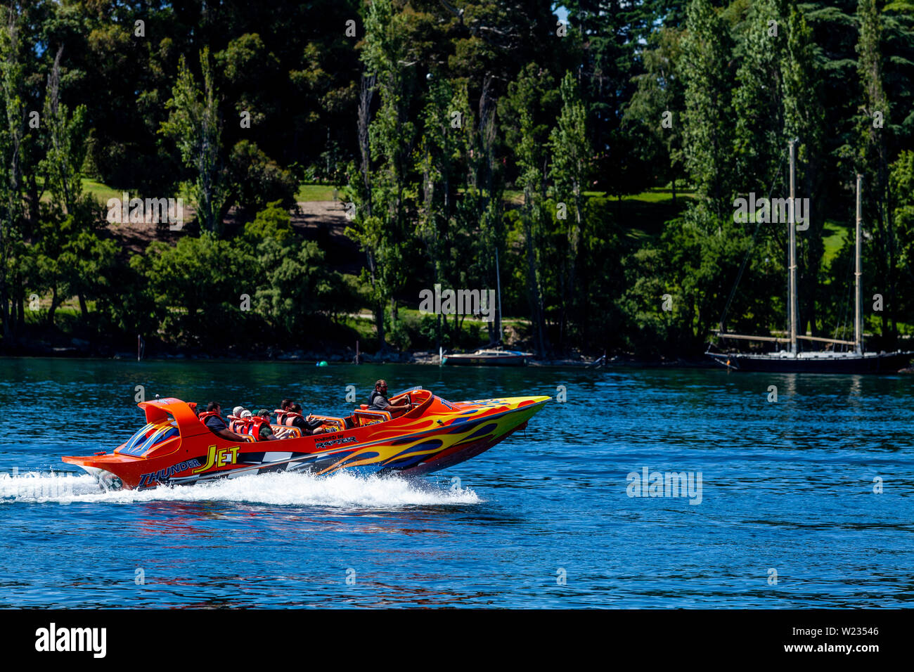 Sport di avventura sul lago Wakatipu, Queenstown, Otago, Isola del Sud, Nuova Zelanda Foto Stock