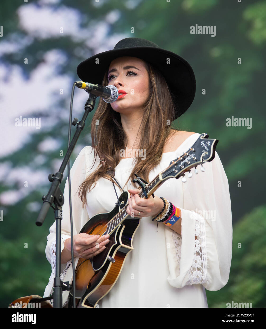 Londra, Inghilterra. Il 5 luglio 2019. Francesca "Scacchi" Whiffin del vagabondaggio cuori esegue a Barclaycard presente British Summer Time a Hyde Park. Michael Tubi/ Alamy Live News Foto Stock