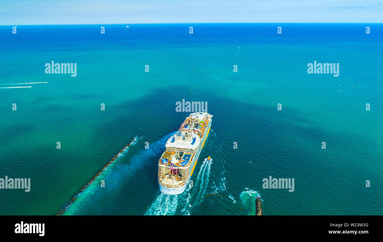 Nave da crociera MS Sinfonia dei mari. Royal Caribbean. Il più grande al mondo. Foto Stock