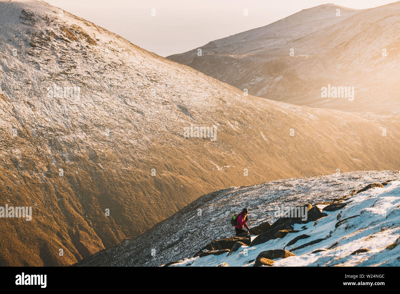 Escursione invernale nella Mourne Mountains, Irlanda del Nord Foto Stock