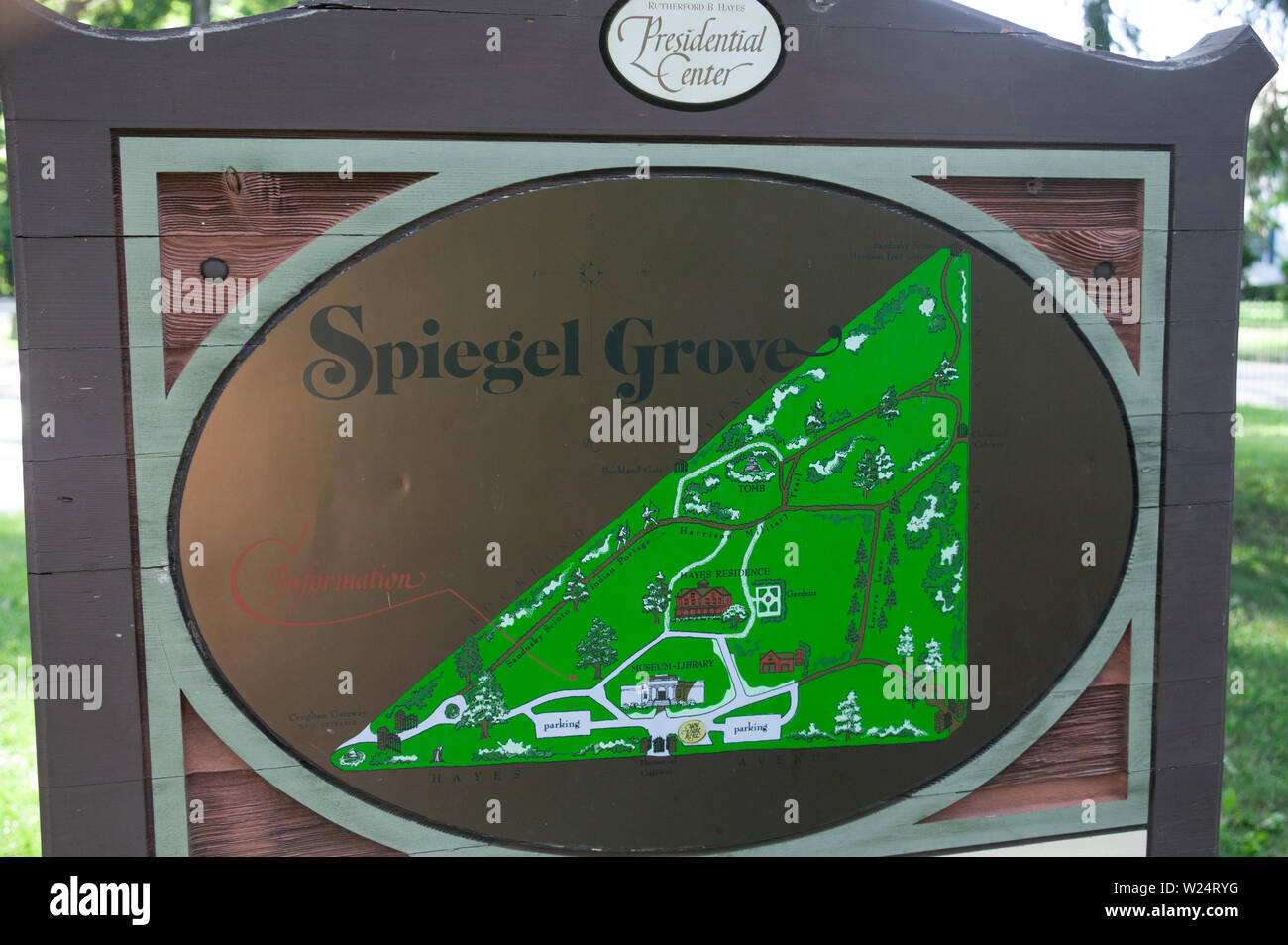 Segno per il Rutherford B. Hayes Presidential Center a Spiegel Grove in Fremont; Ohio Foto Stock