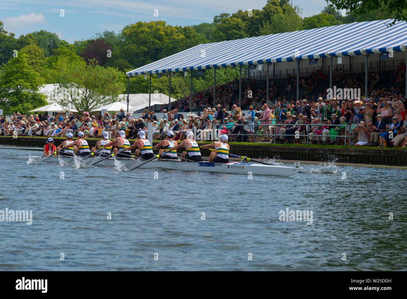 Henley Royal Regatta, - Australian Defence Force beat Nederlandse krijgsmacht, Paesi Bassi dal 4 lunghezze di venerdì in un calore della Coppa del Re,Inghilterra Foto Stock