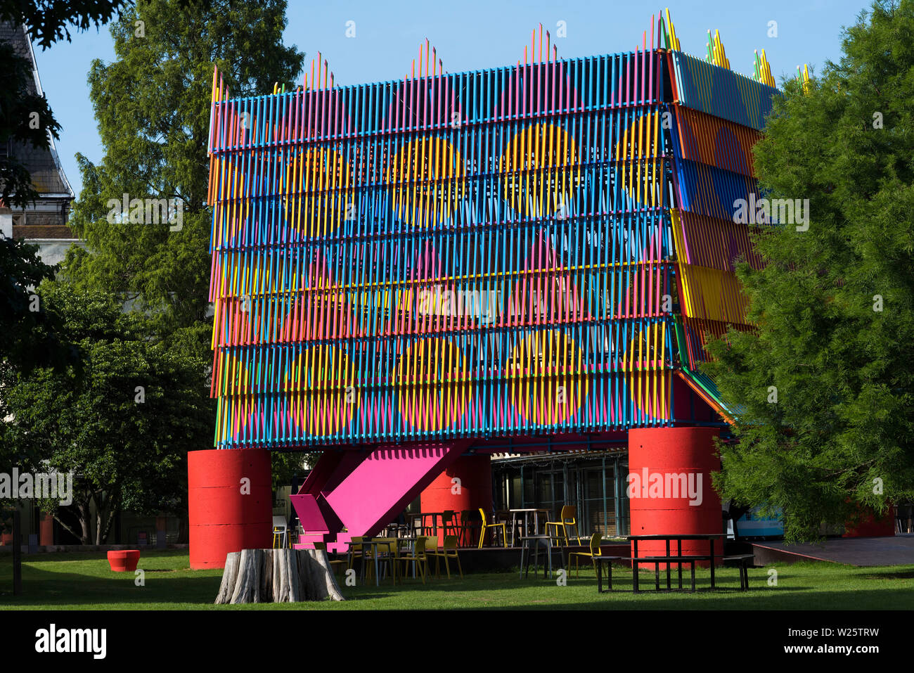 Il 2019 padiglione estivo nella motivazione della Dulwich Picture Gallery di Londra Sud, Regno Unito. Una struttura temporanea per essere smantellate alla fine di settembre. Foto Stock