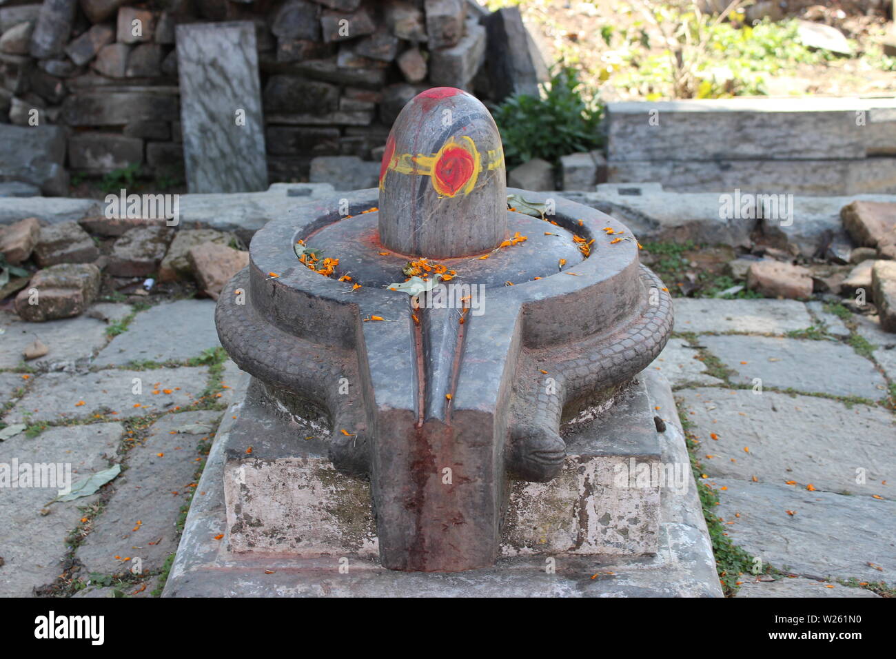 Shiva linga al tempio di Pashupatinath Kathmandu in Nepal Foto Stock