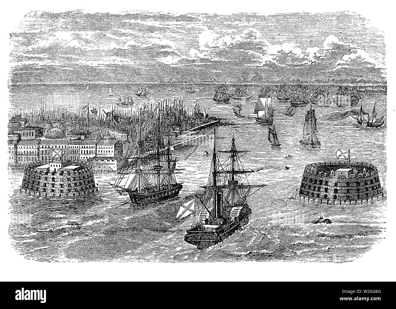 Kronstadt porto militare nei pressi di San Pietroburgo con la rotonda difensiva fortezze per il soldato guarnigioni. Foto Stock