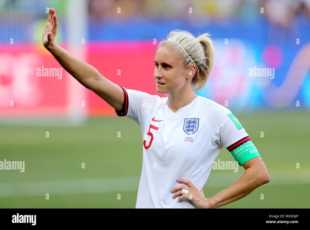 L'Inghilterra del Steph Houghton riconosce i tifosi alla fine della FIFA Coppa del Mondo Donne terzo posto Play-Off allo Stade de Nice, Nice. Foto Stock